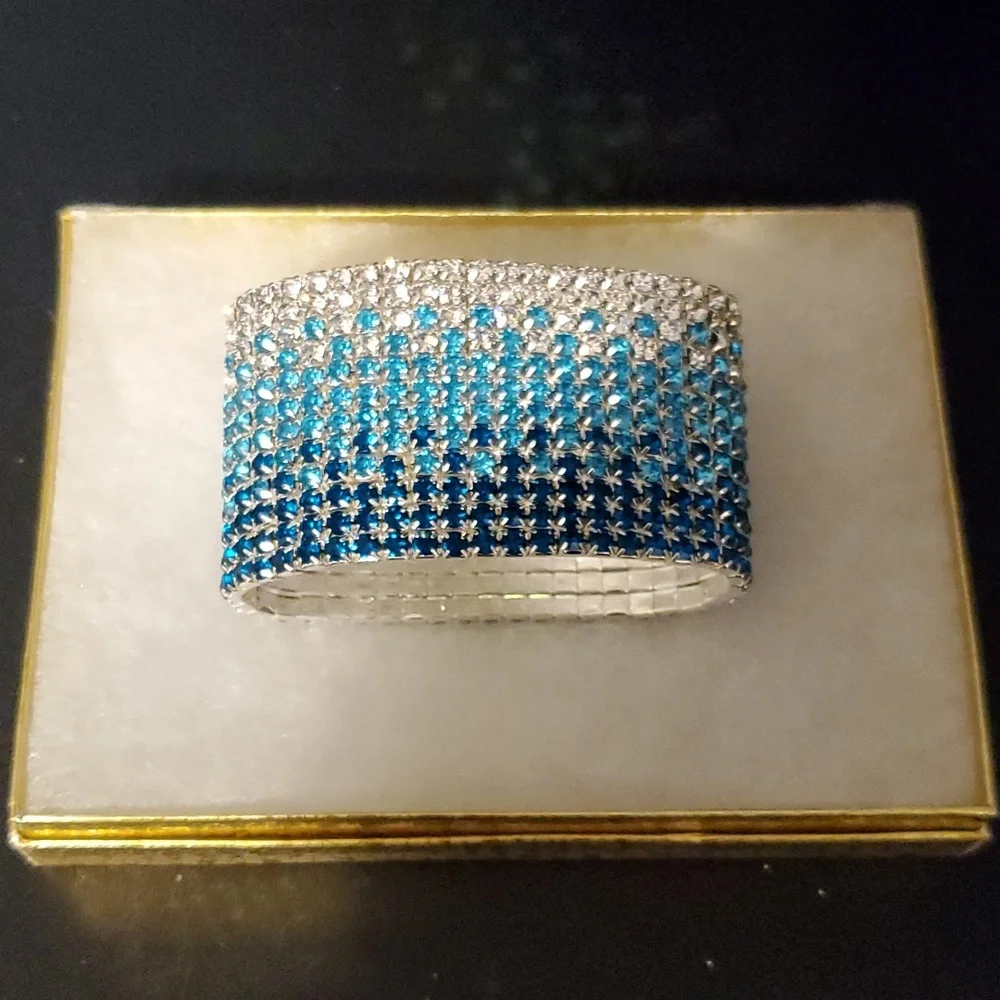 Wide Elastic Rhinestone Bracelet: Bridal Formal Special Occasion Competition - Picture 2 of 4